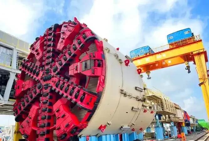 惊爆！中国铁建巨型盾构机竟被印度用于边境争议区