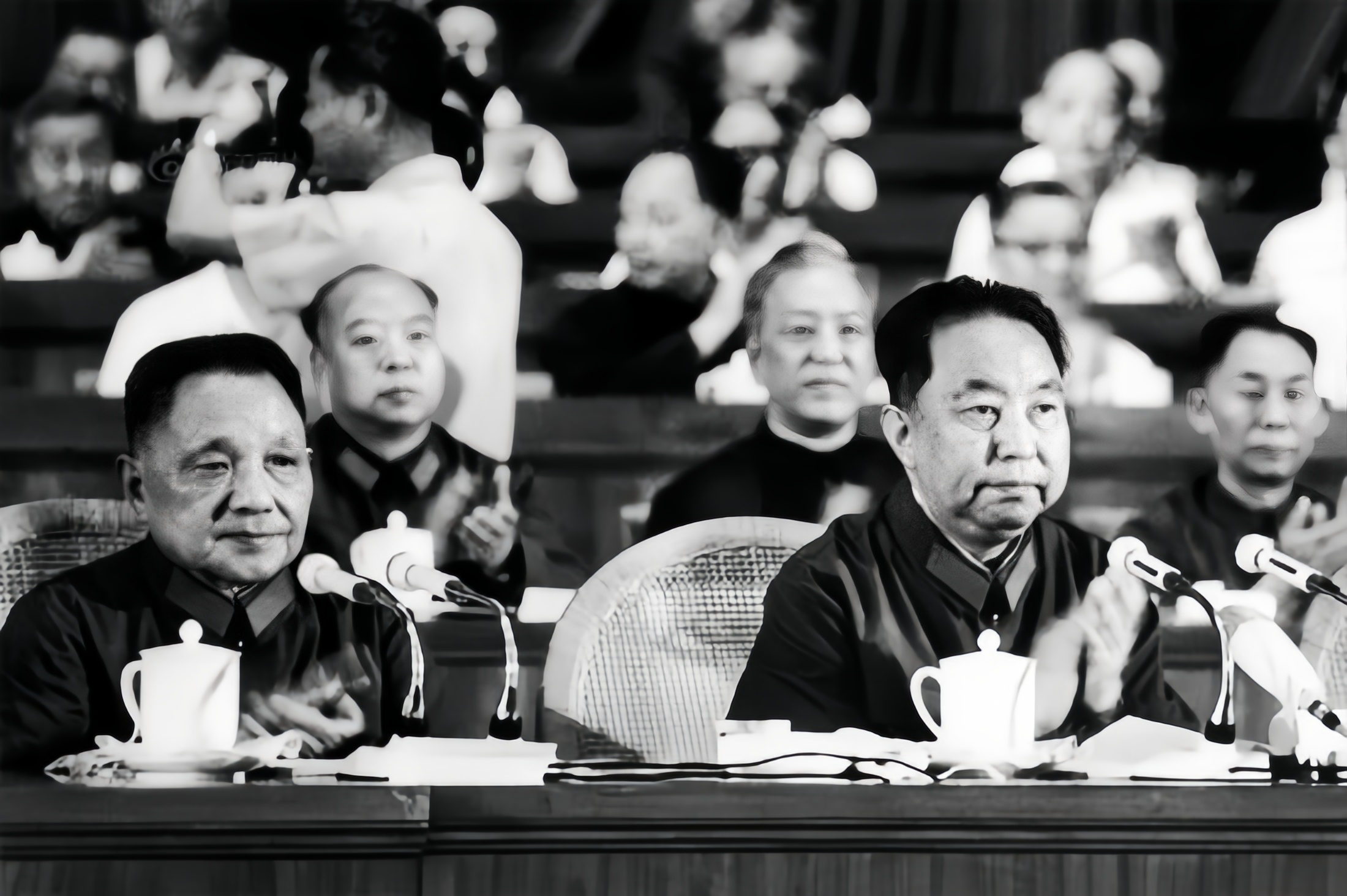 邓小平复出前的硬气抉择
